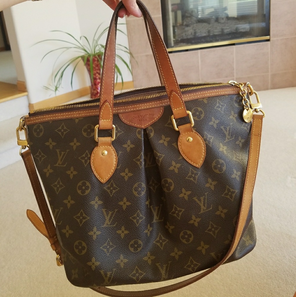 Louis Vuitton Handbag